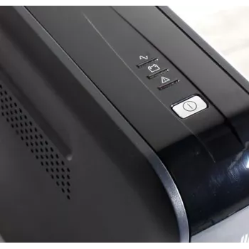 Riello UPS iDialog IDG 600 - 600 VA line-interactive UPS, 4 Schuko kimenet, USB, torony, fekete